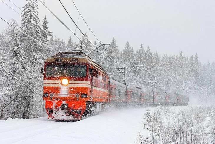 БЖД назначила еще 16 дополнительных поездов на новогодние и рождественские праздники — всего 83