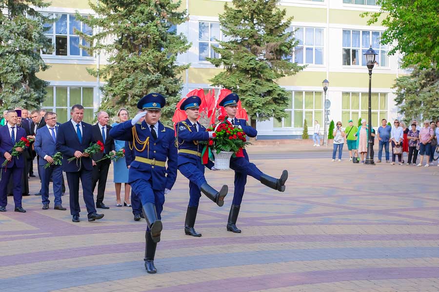 17 сентября в Кобрине прошли областные торжественные мероприятия в честь Дня народного единства