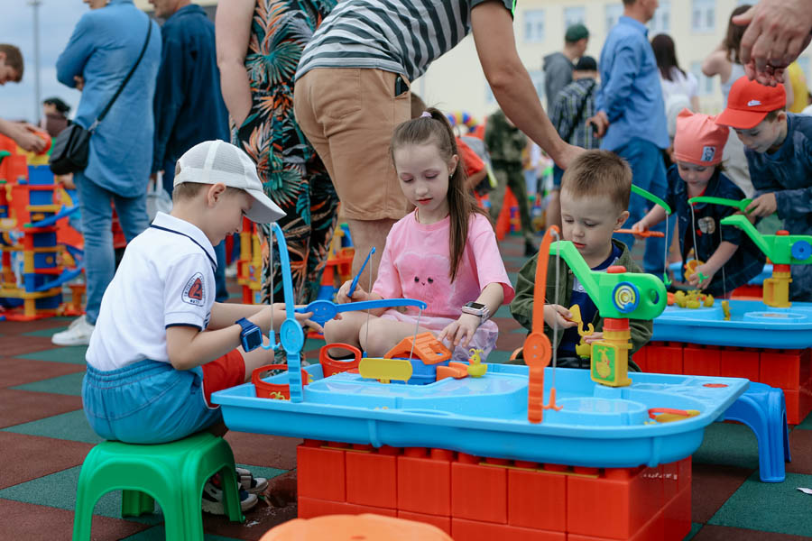 Все мы родом из детства: 1 июня в Кобрине в шестой раз проходит Праздник игры и игрушек «Полесье-2024»