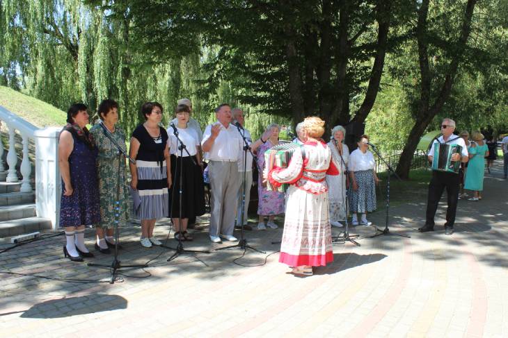 Кобрин отметил День города и 80-летие освобождения от немецко-фашистских захватчиков — фоторепортаж