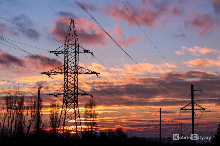 Город без света — плановые отключения электроснабжения в Кобрине и районе с 15 по 18 апреля